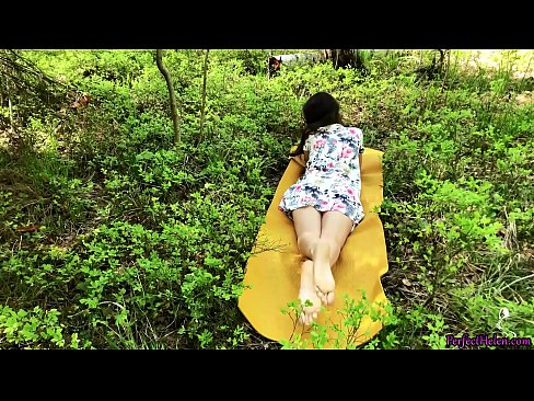 ❤️ Tinder 上的陌生人在樹林裡自慰我的陰部並熱情地亂搞 ❤❌ 優質色情 在我們 ﹏