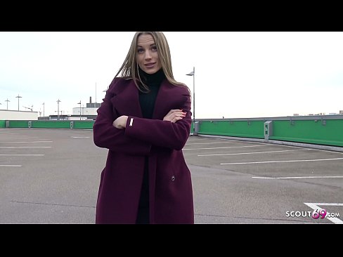 ❤️ 德國童子軍是夢想中的鋼鐵,停車場的故事和性感的金錢 ❤❌ 優質色情 在我們 ﹏