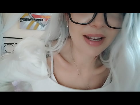 ❤️ 繼子,別害臊!勃起是正常的。繼母學會控制自己 ❤❌ 優質色情 在我們 ﹏
