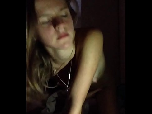 ❤️ 一個 女孩 自慰 和 cum ❤❌ 優質色情 在我們 ﹏